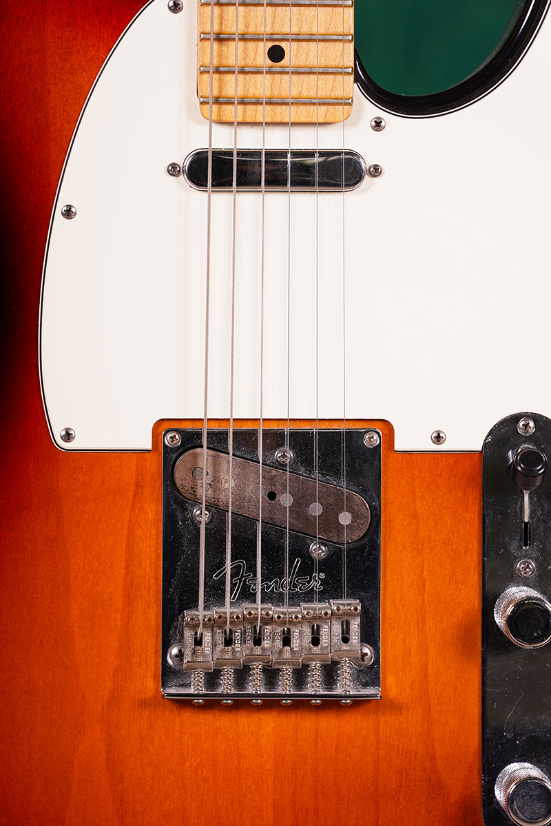 Instruments de musique: Guitare Électrique Fender American Standard